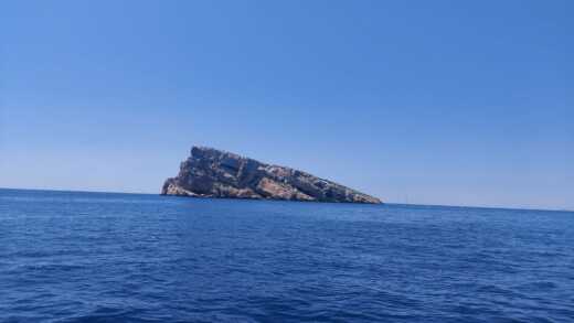 Alicante Sailboat Bavaria 40 Cruiser alt tag text