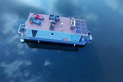 Hyra båt Husbåt Saunalounge 12.2 Saunalounge 12.2. Mecklenburgska sjöarna