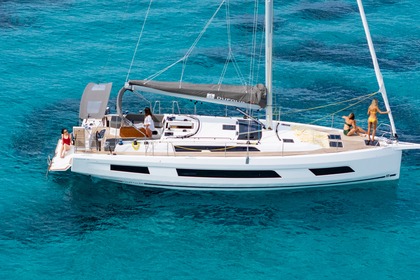Miete Segelboot Dufour Yachts Dufour 44 - 3 cab. Golfe Juan