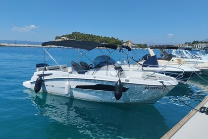 Miete Motorboot Karnic SL601 Makarska