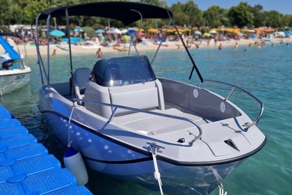 Miete Motorboot SPORT - MARE D.O.O., PULA Quicksilver 555 activ open Valbandon