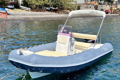 Hyra båt RIB-båt DGF Soulglider Lipari