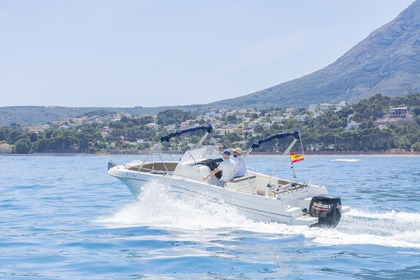 Alquiler Lancha Pacific Craft PACIFIC CRAFT 750 OPEN Denia
