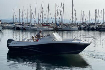 Rental Motorboat Jeanneau Cap Camarat 7.5 wa Hyères