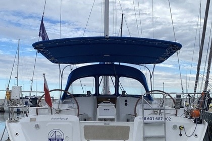Hire Sailboat Beneteau Cyclades 50.5 Sardinia