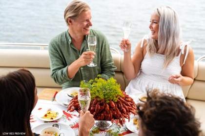 Чартер Моторная яхта Sunseeker Manhattan 52 Хельсинки