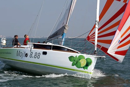 Charter Sailboat  MOJITO 888 Arzon