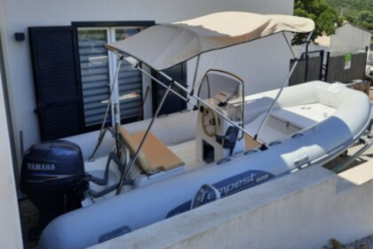 Location Semi-rigide Capelli Capelli Tempest 505 Galéria