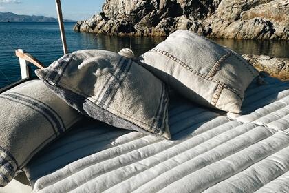 Verhuur Motorboot Menorquin Menorquin 36 Cadaqués