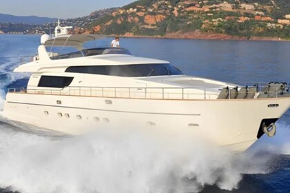Noleggio Yacht San Lorenzo 72 Golfe Juan
