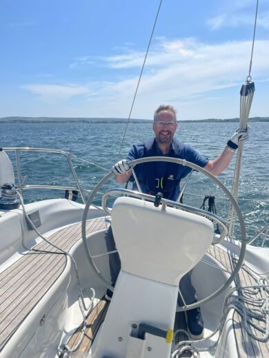 Саутгемптон Sailboat Bavaria Cruiser 32 alt tag text