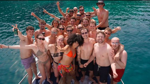 Comune di Bar Motorboat Ocean Star Broom ocean 37 alt tag text