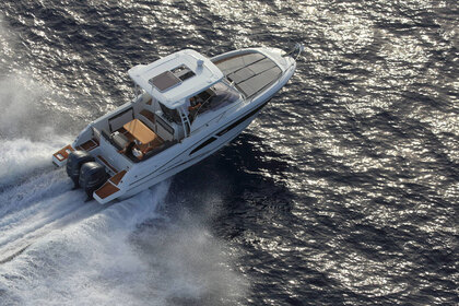 Alquiler Lancha Jeanneau Cap Camarat 9.0 Wa Saint-Raphaël