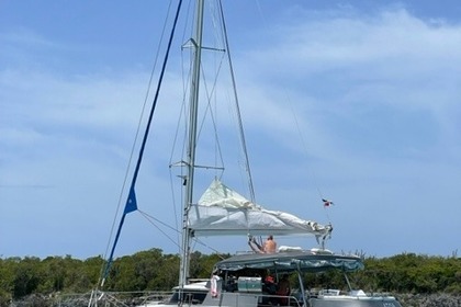 Rental Catamaran Fountaine Pajot LAGOON La Romana