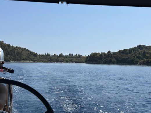 Lêucade Sailboat Jeanneau Sun Odyssey 410 alt tag text