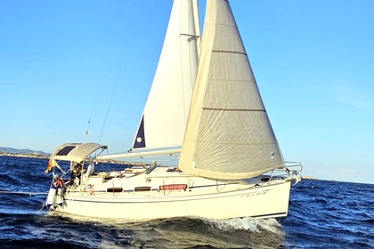Rental Sailboat Bavaria 31 Cruiser Marbella