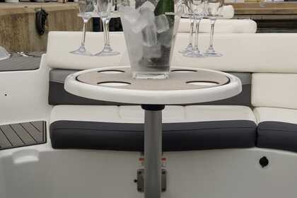 Location Bateau à moteur Monterey 224 Fs Manilva