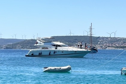 Charter Motor yacht Sunseeker 60 Predator Çeşme