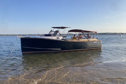 Charter Motorboat Ostrea marine Nantucket Arcachon