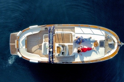 Чартер Моторная яхта Fratelli Aprea Sorrento 760 Сорренто