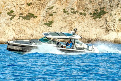 Hire Motorboat Axopar 37ST Sun Top Paros