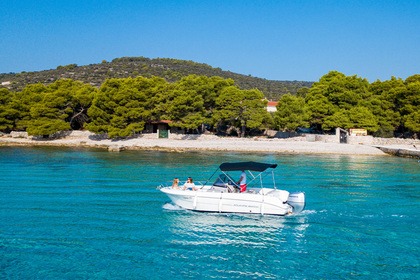 Rental Motorboat Atlantic Marine 670 Trogir