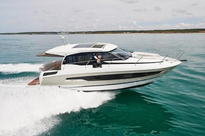 Rental Motor yacht Jeanneau 37 NC Juan les Pins