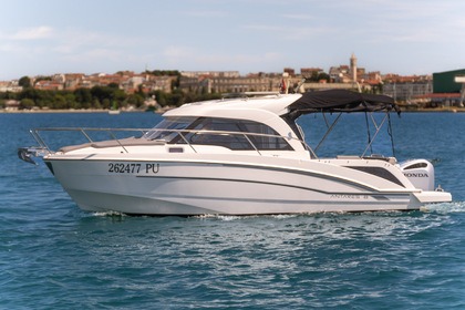 Rental Motorboat Beneteau Antares 8 Pula