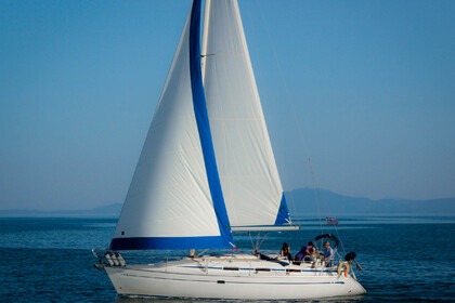 Hire Sailboat Bavaria 36 Cruiser Volos