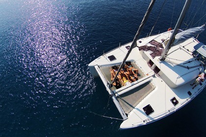 Charter Catamaran Lagoon 400 Athens