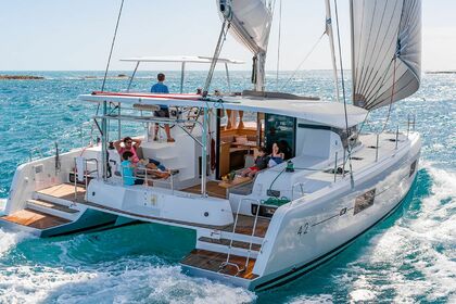 Location Catamaran Lagoon Lagoon 42 Le Marin