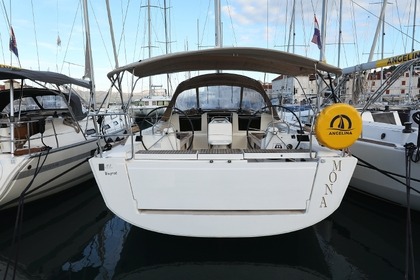 Hyra båt Segelbåt Dufour  Dufour 412 Trogir
