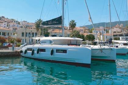 Rental Catamaran Lagoon Lagoon 46 Alimos