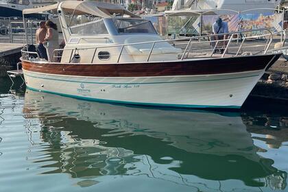 Noleggio Barca a motore Fratelli Aprea Gozzo semicabin 765 Praiano