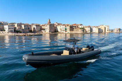 Charter Motorboat SEA WATER 300 Cogolin