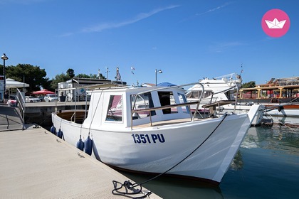 Miete Motorboot PERKINS M 34 T Medulin