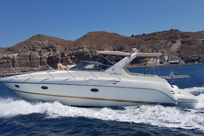 Charter Motorboat Cranchi 40 Santorini