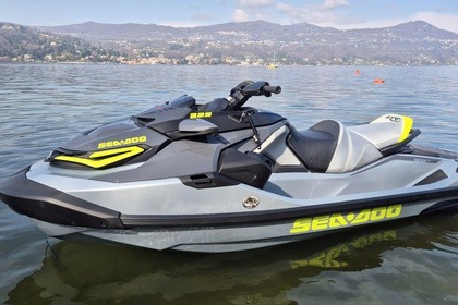 Noleggio Moto d'acqua Seadoo Rxp300xs Angera