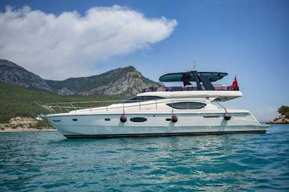 Charter Motorboat Ferretti 550 Antalya