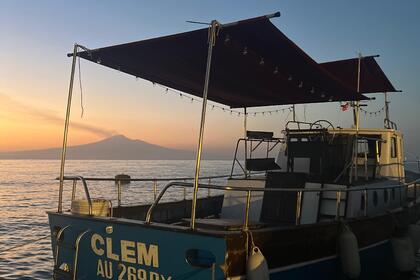 Alquiler Lancha cantieri massa torre del greco Gozzo Sorrentino Brucoli