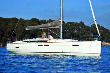 Charter Sailboat Jeanneau Sun Odyssey 449 Jolly Harbour