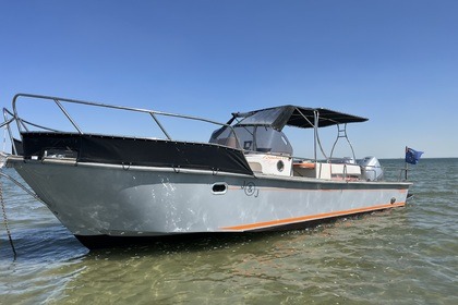 Rental Motorboat Dufour Beacher V9 Cap Ferret