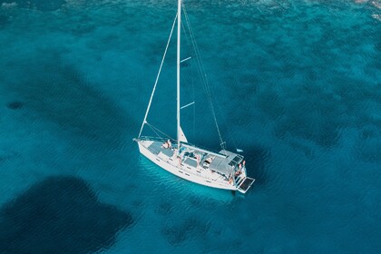 Aluguel Veleiro PRIVATE SAILING CRUISE TO DIA ISLAND 5.5hrs Creta