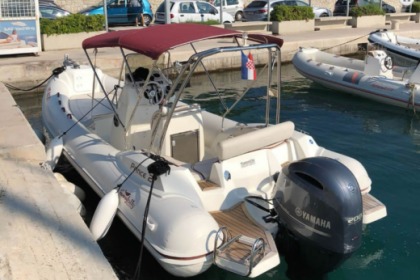 Czarter Łódź motorowa Nuova Jolly Prince 21 Duće