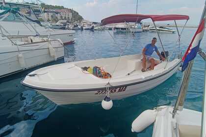 Czarter Łódź bez patentu  Mare Sport MSport500 Makarska
