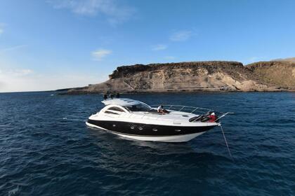 Location Yacht à moteur Sunseeker Portofino 53 Amarilla Golf
