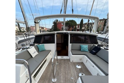 Hire Sailboat  Sense 50 Grimaud