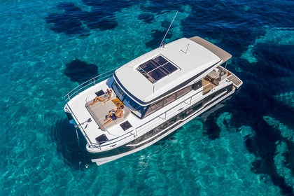 Charter Catamaran Fountaine Pajot MY4S Ayia Napa