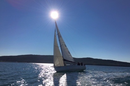 Hire Sailboat Val 39 Split