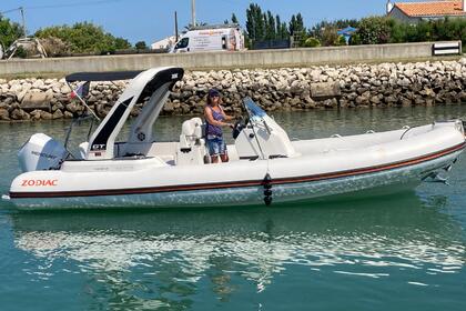 Location Semi-rigide Zodiac Zodiac Medline 7.5 GT Ile d'Oléron